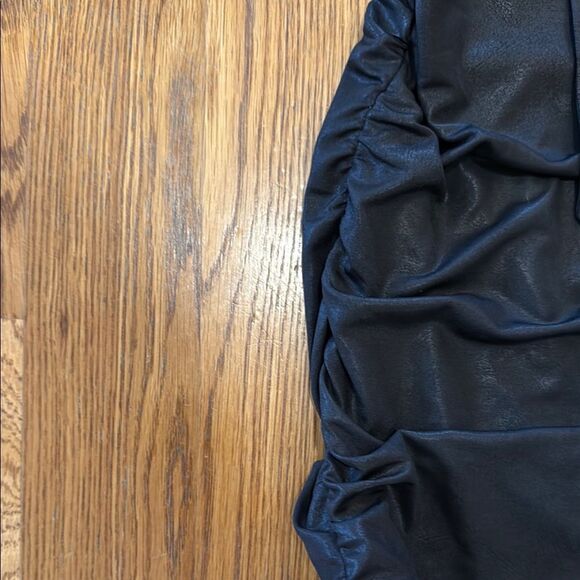 Lucy in the Sky Black Dress with midriff opening. - Picture 4 of 7